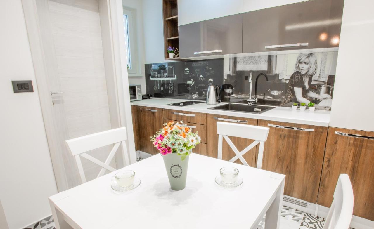 Casablanca Apartment เบลเกรด ภายนอก รูปภาพ