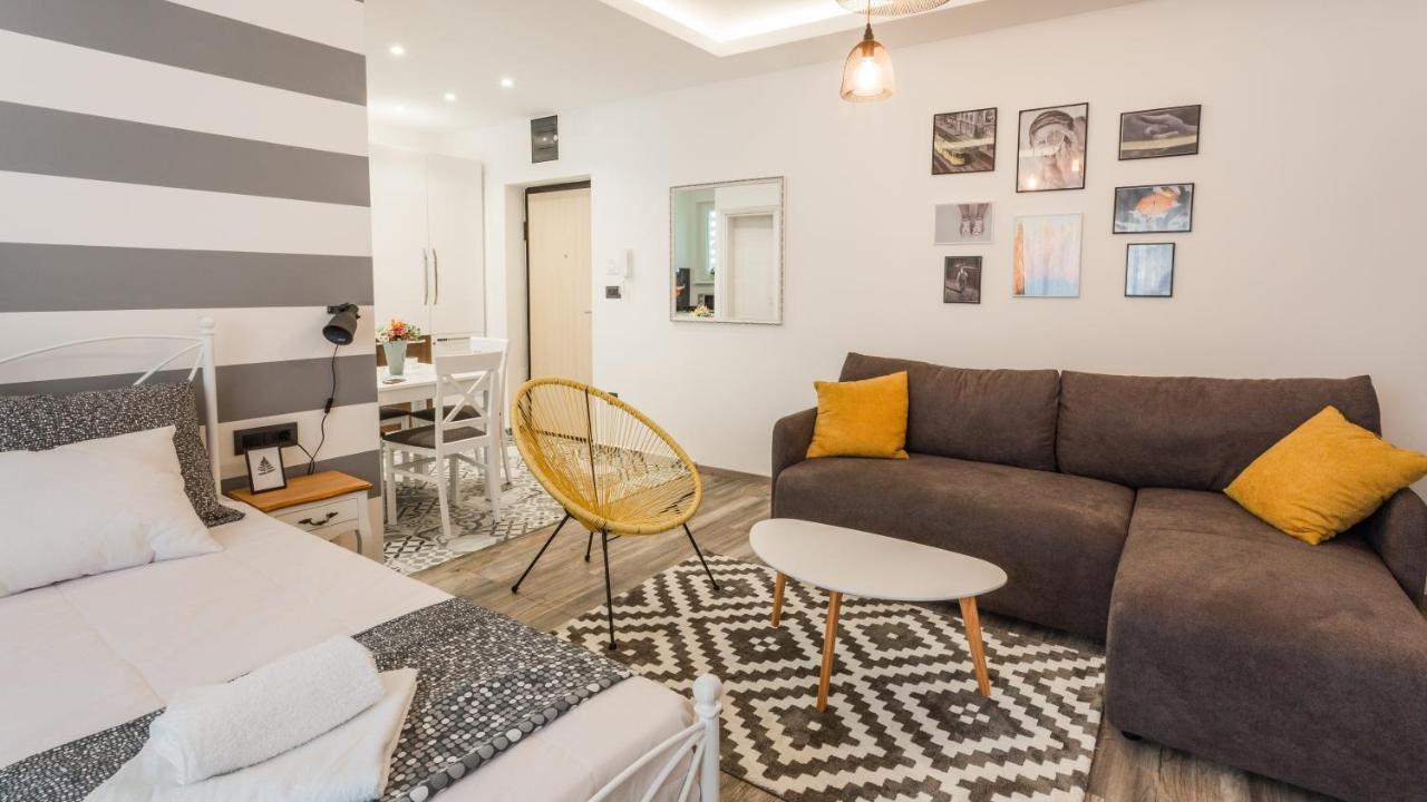 Casablanca Apartment เบลเกรด ภายนอก รูปภาพ