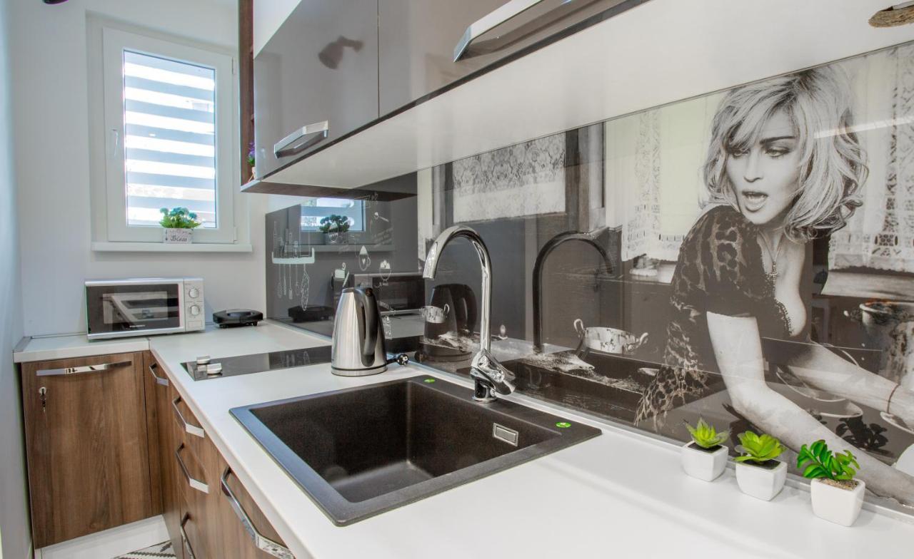 Casablanca Apartment เบลเกรด ภายนอก รูปภาพ